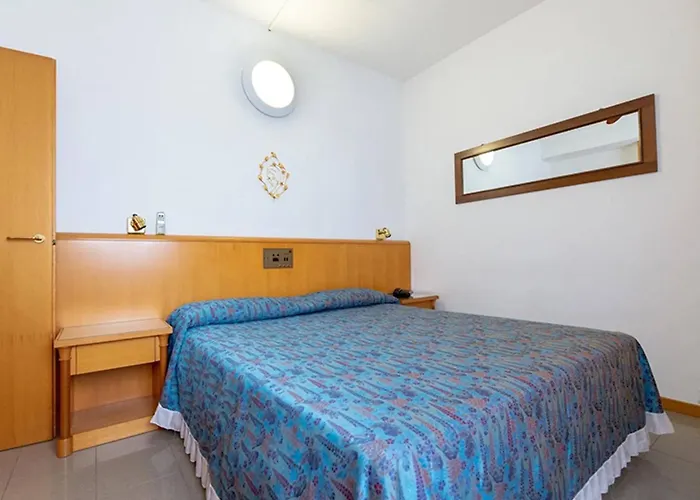 Garden Bologna Hotell 4*